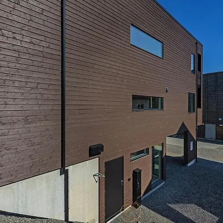 New House,svolvaer Center,3 Bedrooms 公寓 *