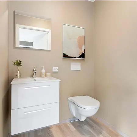 Apartment New House,svolvaer Center,3 Bedrooms Svolvær